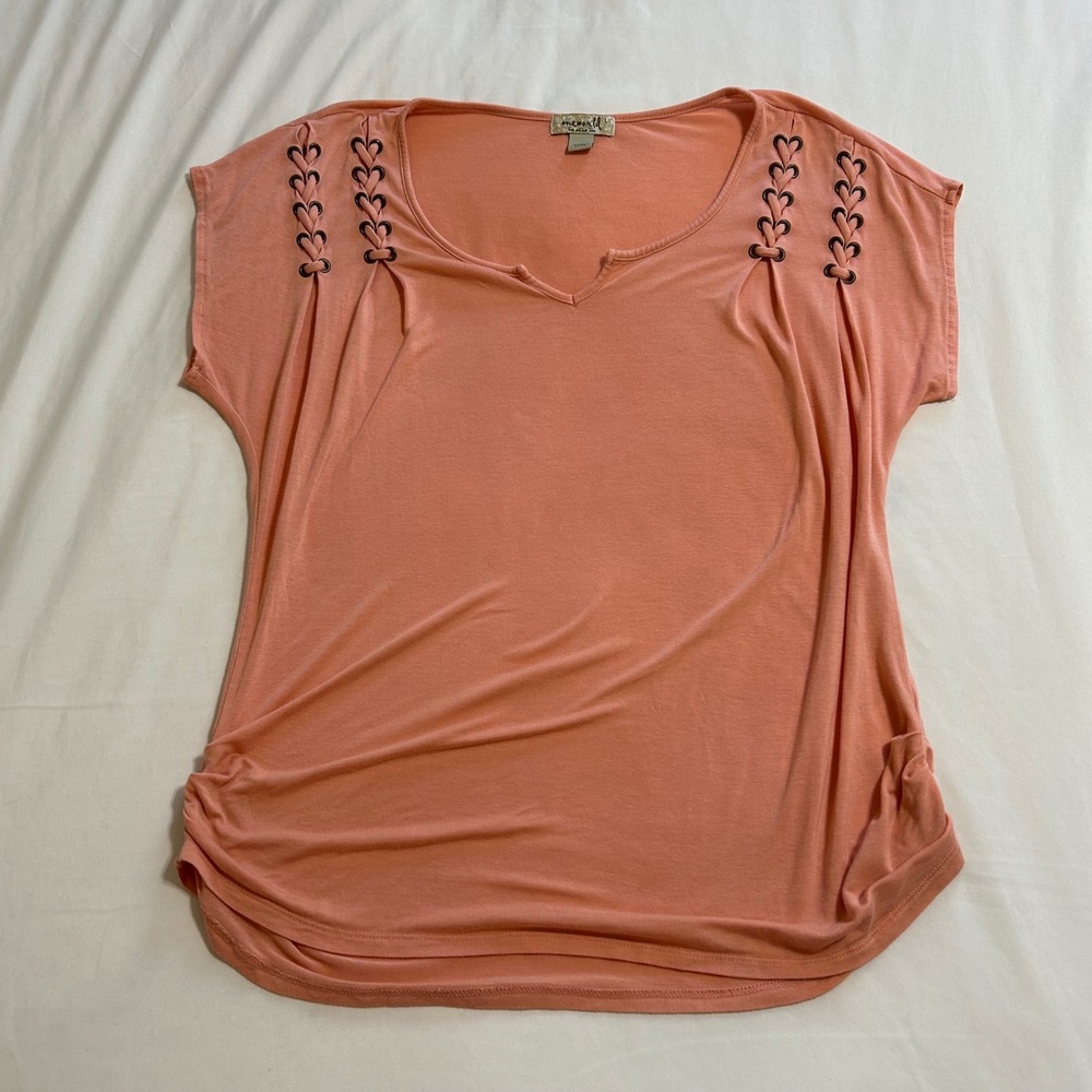 One World Women Coral Pink Lace Up Shoulder Grommet V-Neck Knit Top Size L